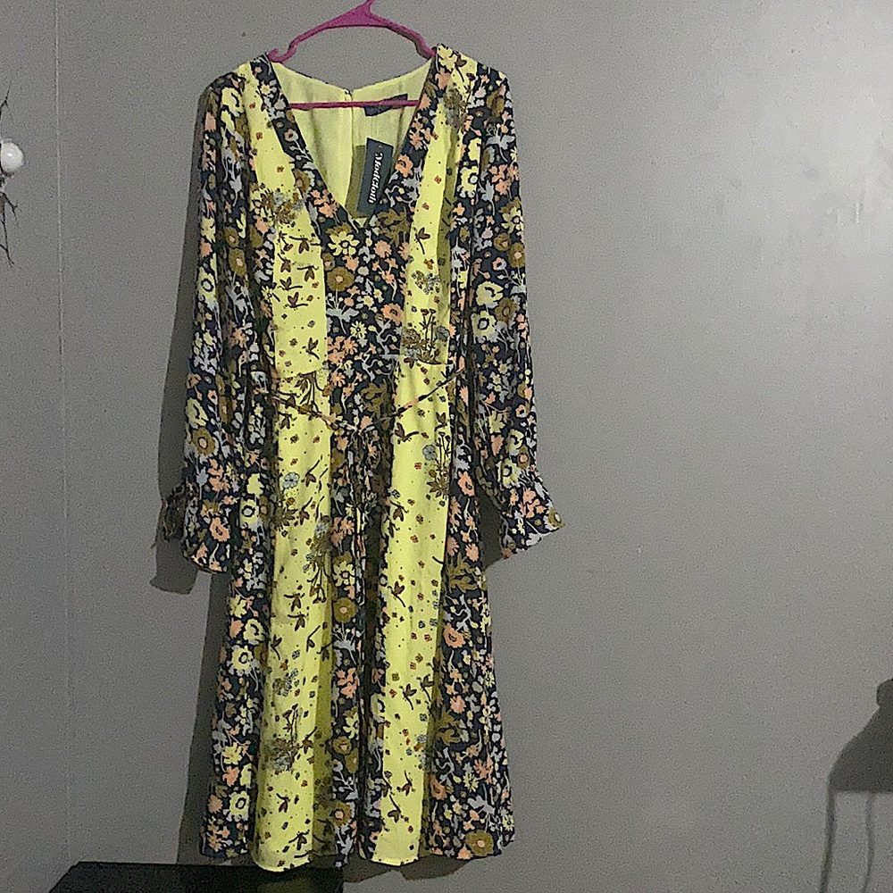Size 14 ModCloth floral dress NWT
